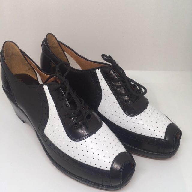 ladies black and white spectator shoes