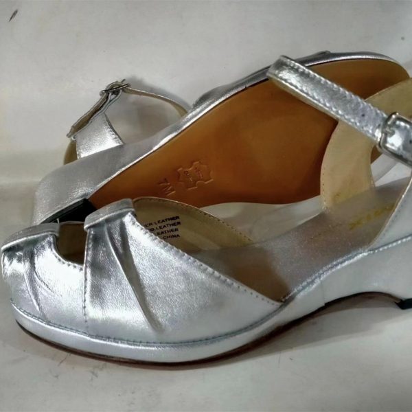 Pleated Toe silver