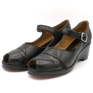 Lindy schwarz - ab Mai 2026 erhältlich