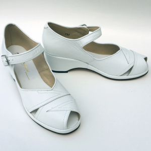 Lindy creme - ab Mai 2026 erhältlich